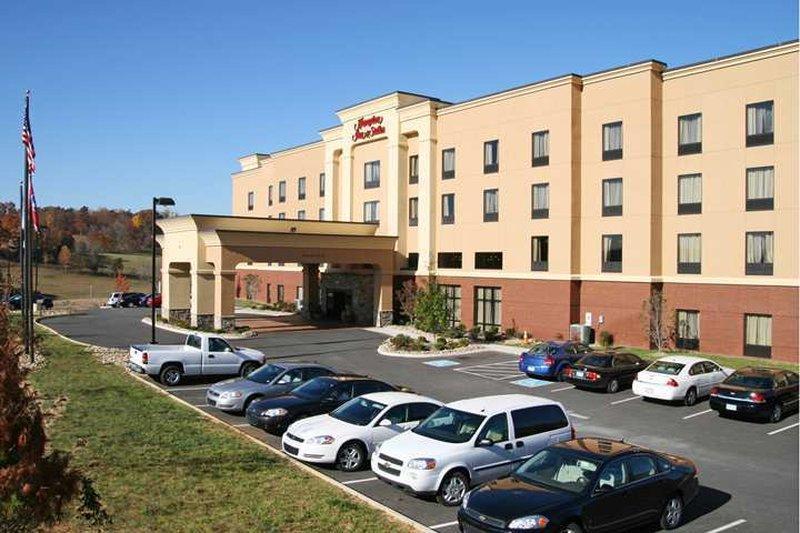 Hampton Inn & Suites Sevierville At Stadium Drive Кодак Экстерьер фото